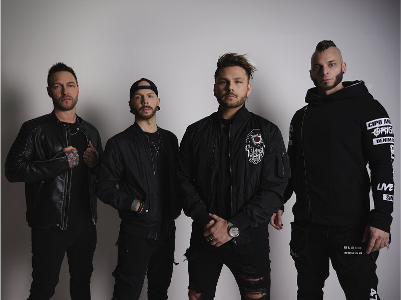 dead-by-april Bandfoto von Oceans Ate Alaska